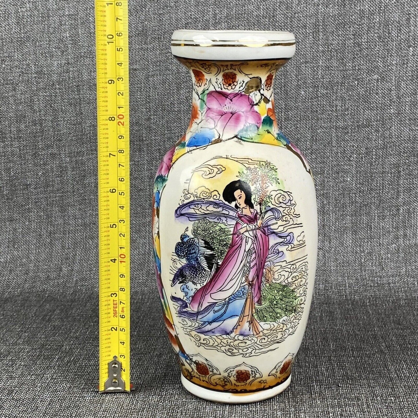 Vintage Hand-Painted Chinese Vase 10" Tall