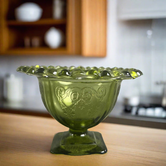 Indiana Glass Loraine Planter Avocado Green Square Foot Lace Rim