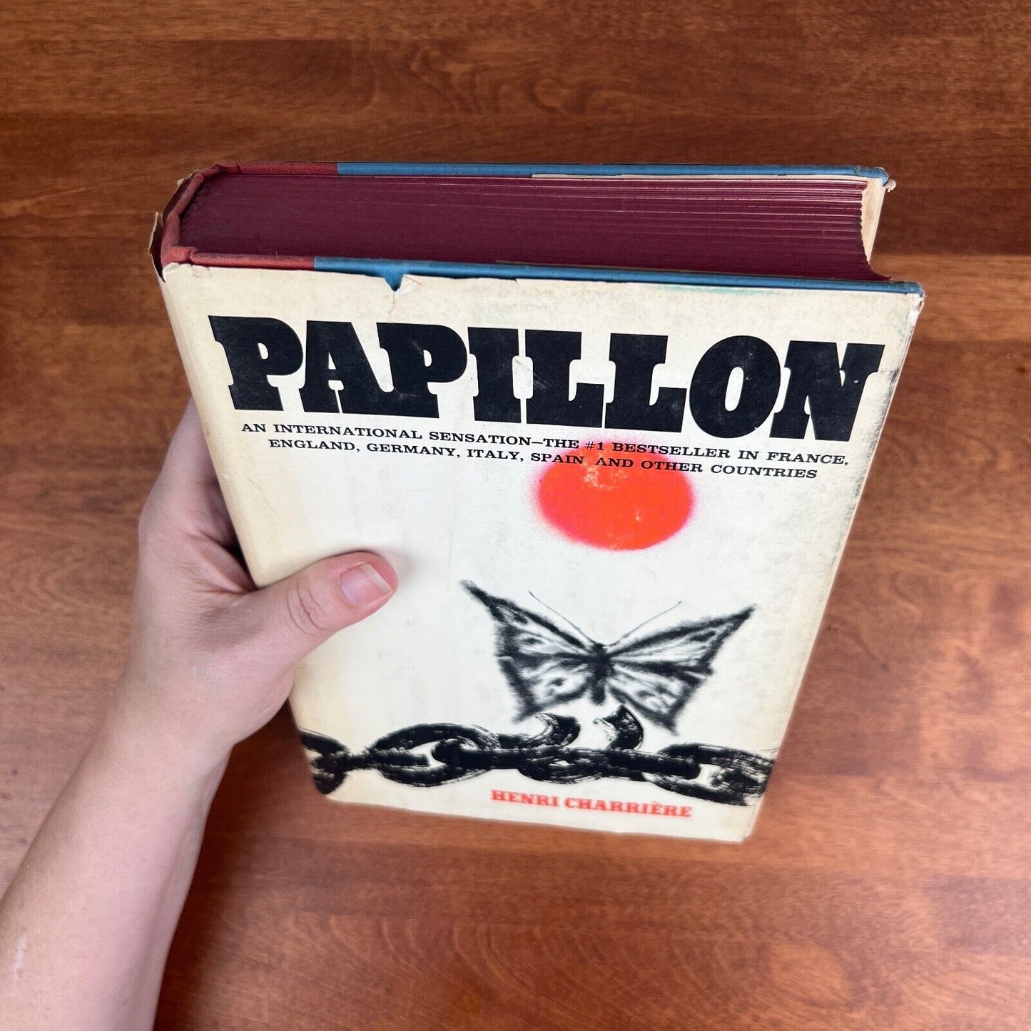 Papillon by Henri Charriere, 1970 French Edition Hardcopy Dust Cover