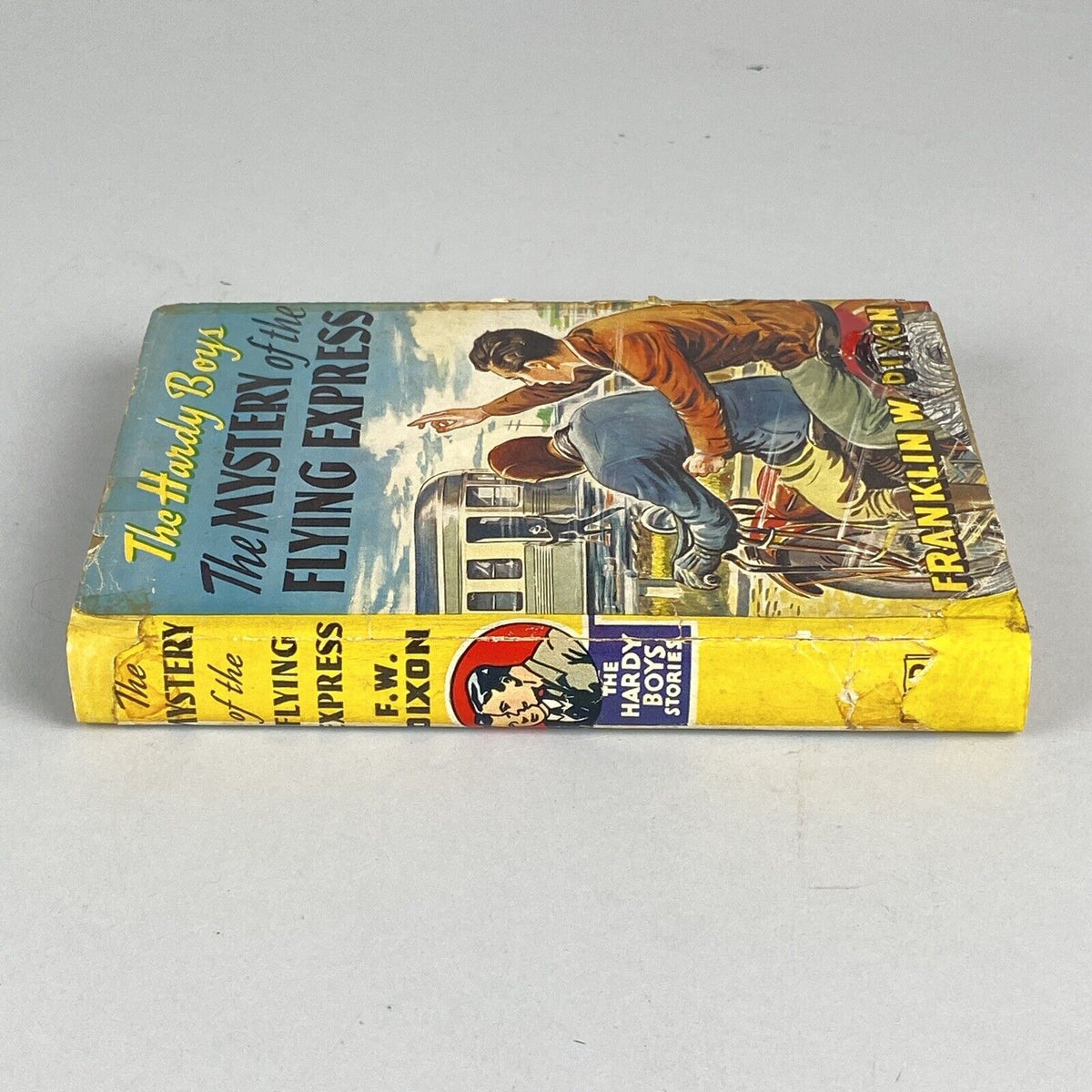 Hardy Boys: The Mystery of the Flying Express by Franklin W. Dixon, Yellow Spine