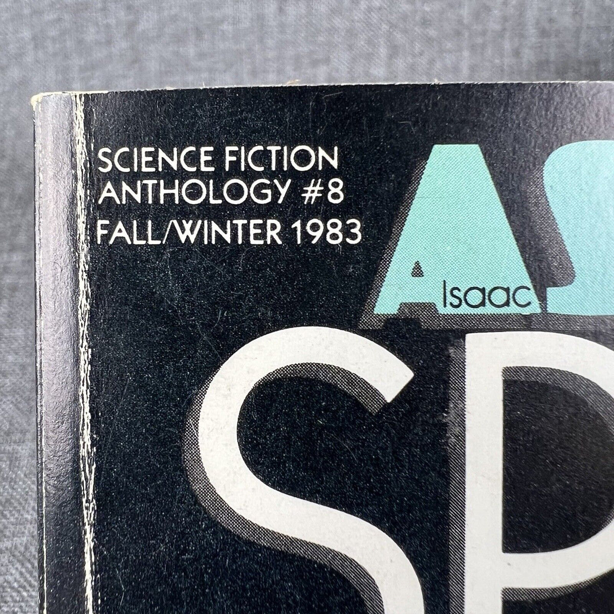 Isaac Asimov's Space of Her Own - Editor Shawna McCarthy 1st Printing 1983