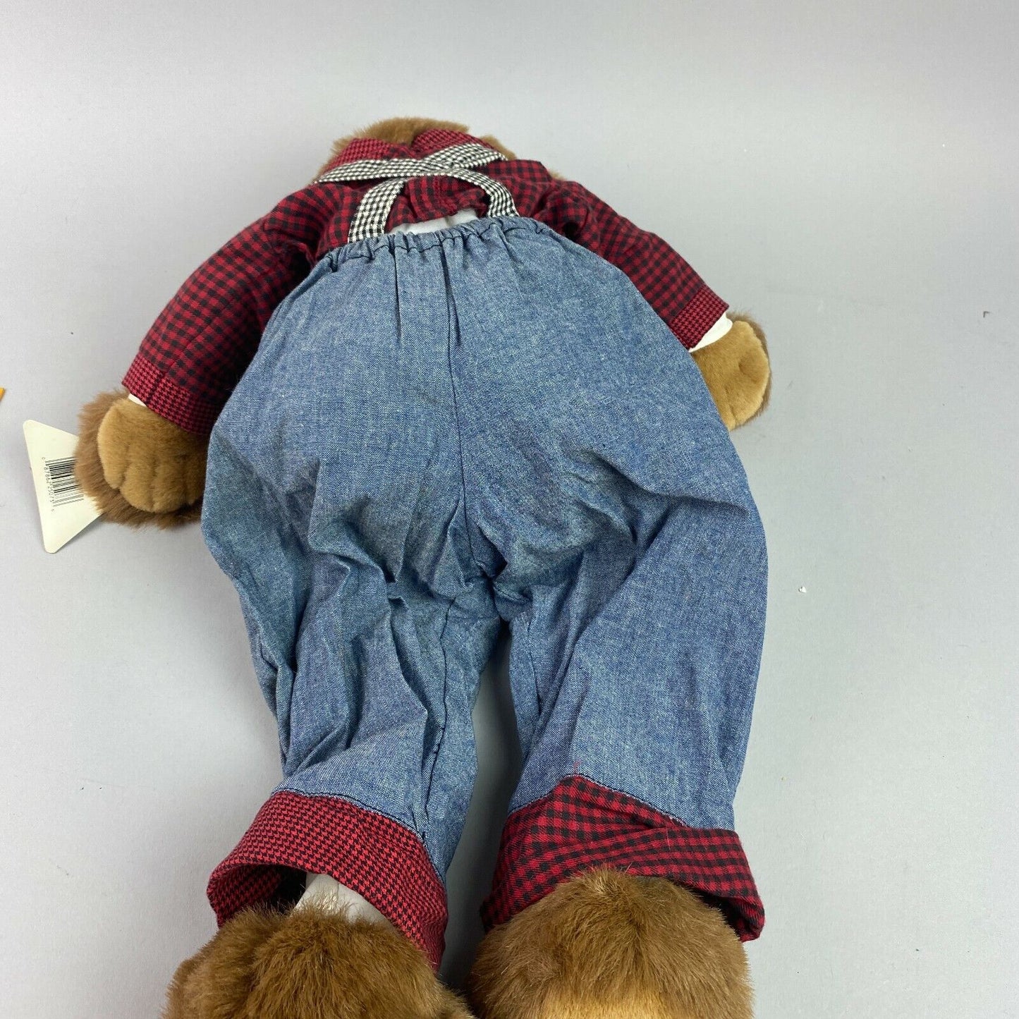 Vintage Dakin 1993 HuckleBerry Bear #25073