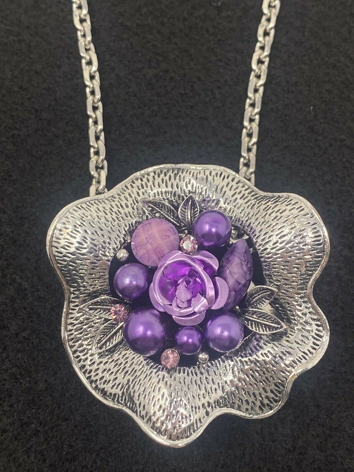 GB Purple and Silver Colored Rose Necklace