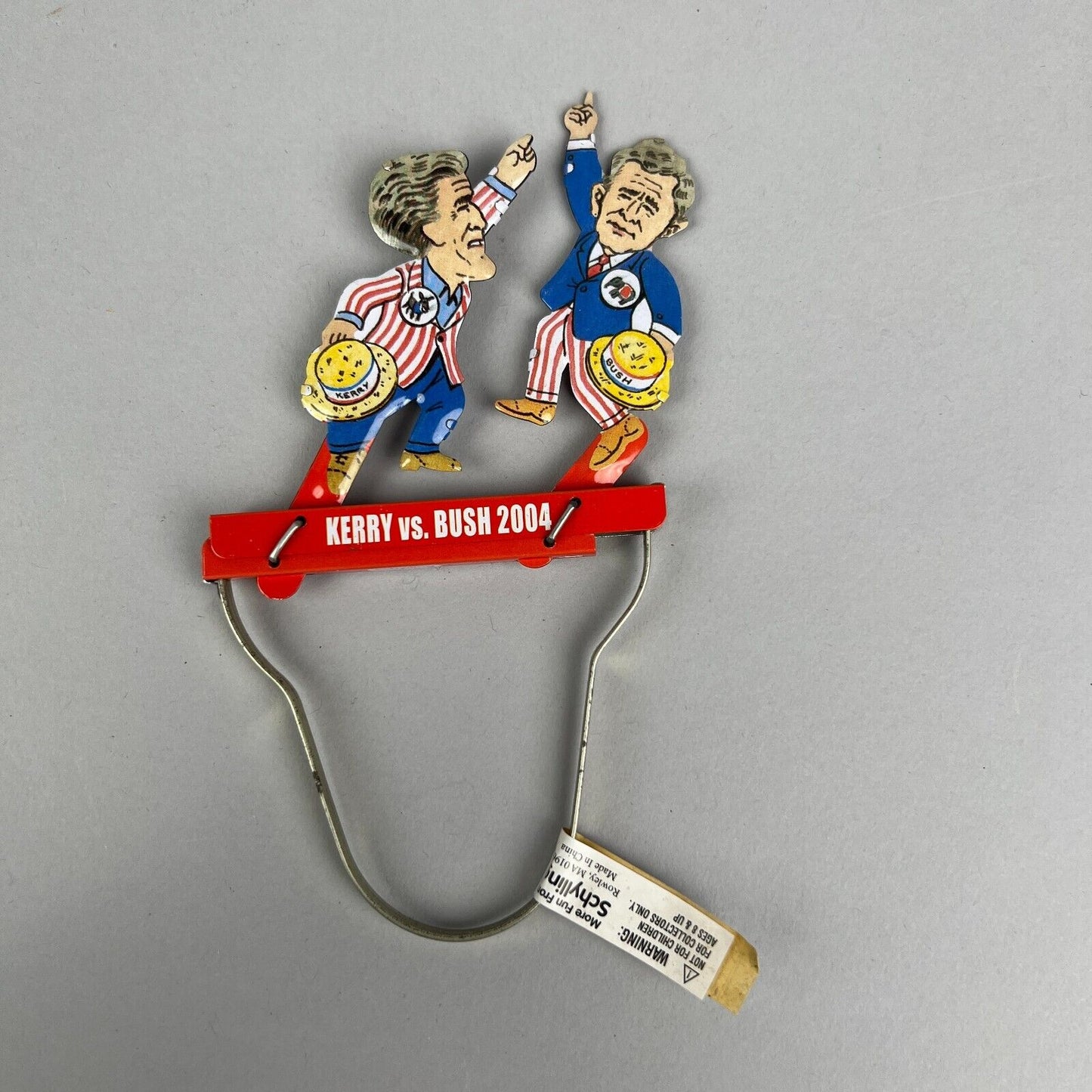 Kerry vs Bush 2004 Political Tin Puppet Toy Hand Squeezer