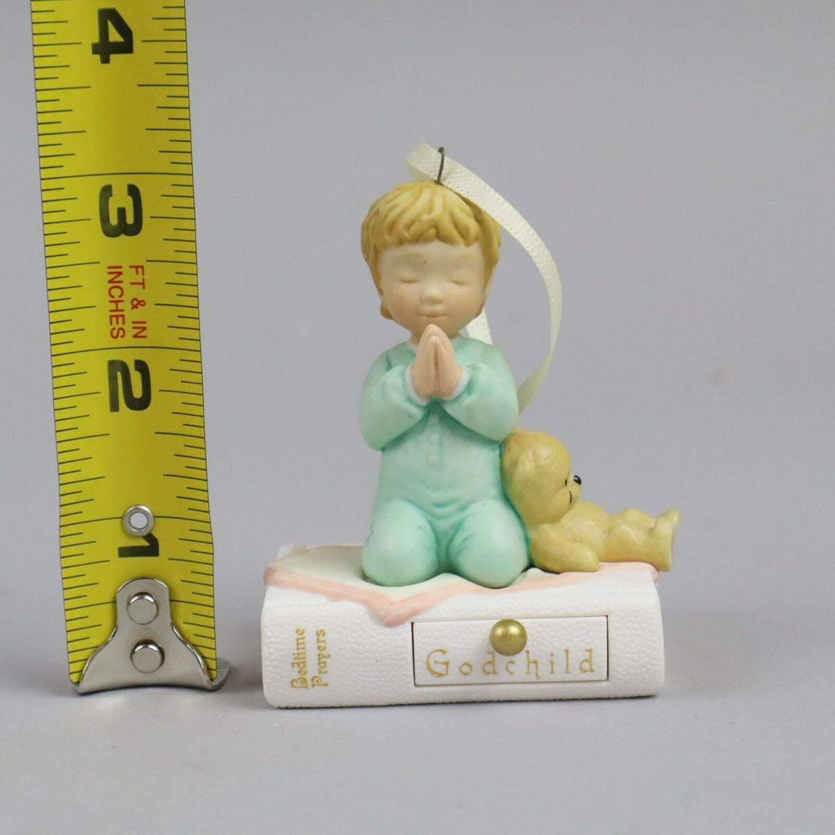 Hallmark Keepsake Ornament Praying Child 2002