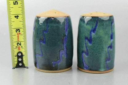 Modern, Mid-century modern, Salt and Pepper Shaker SIGNED