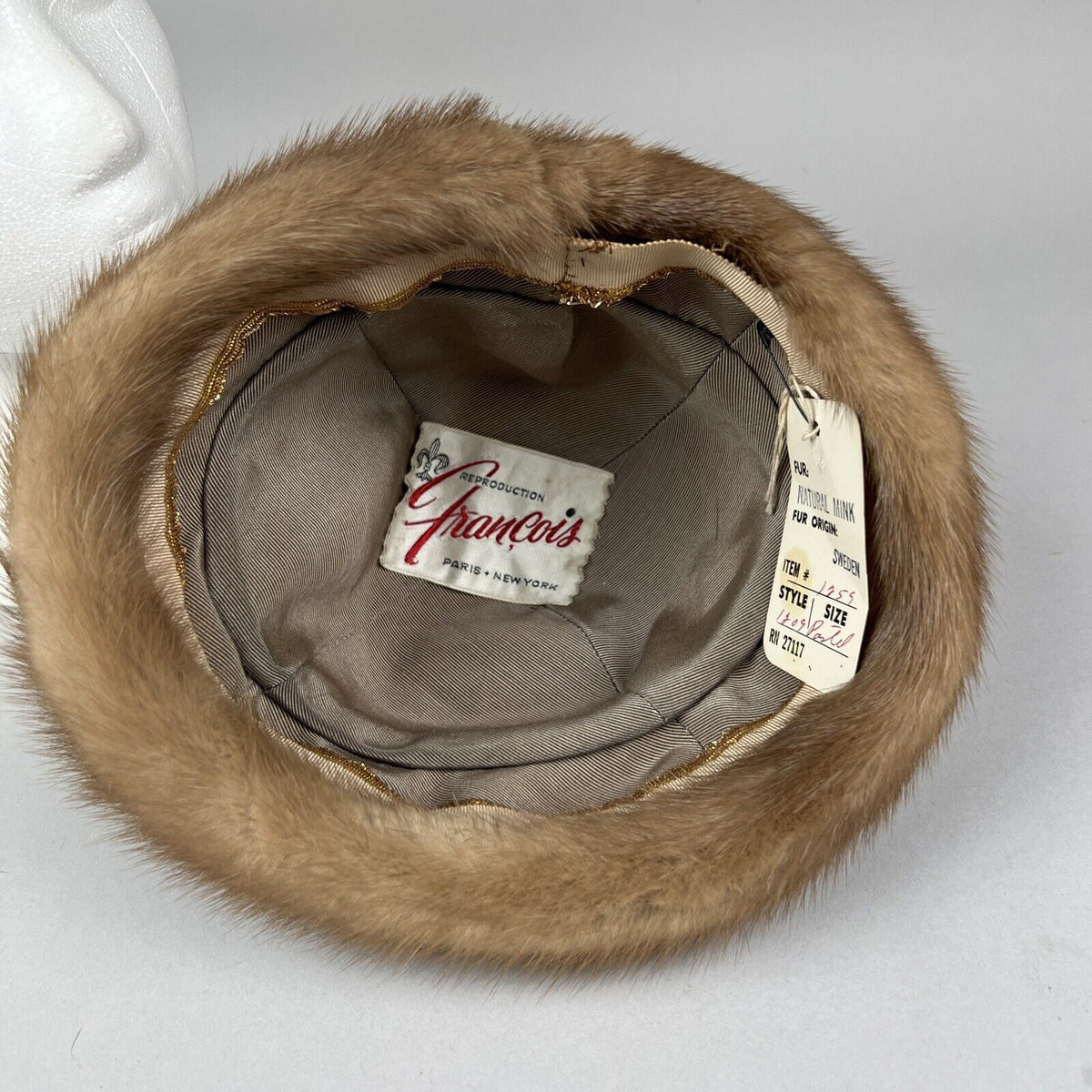 1950's Francios Paris New York Pillbox Brown Mink Hat from Sweden