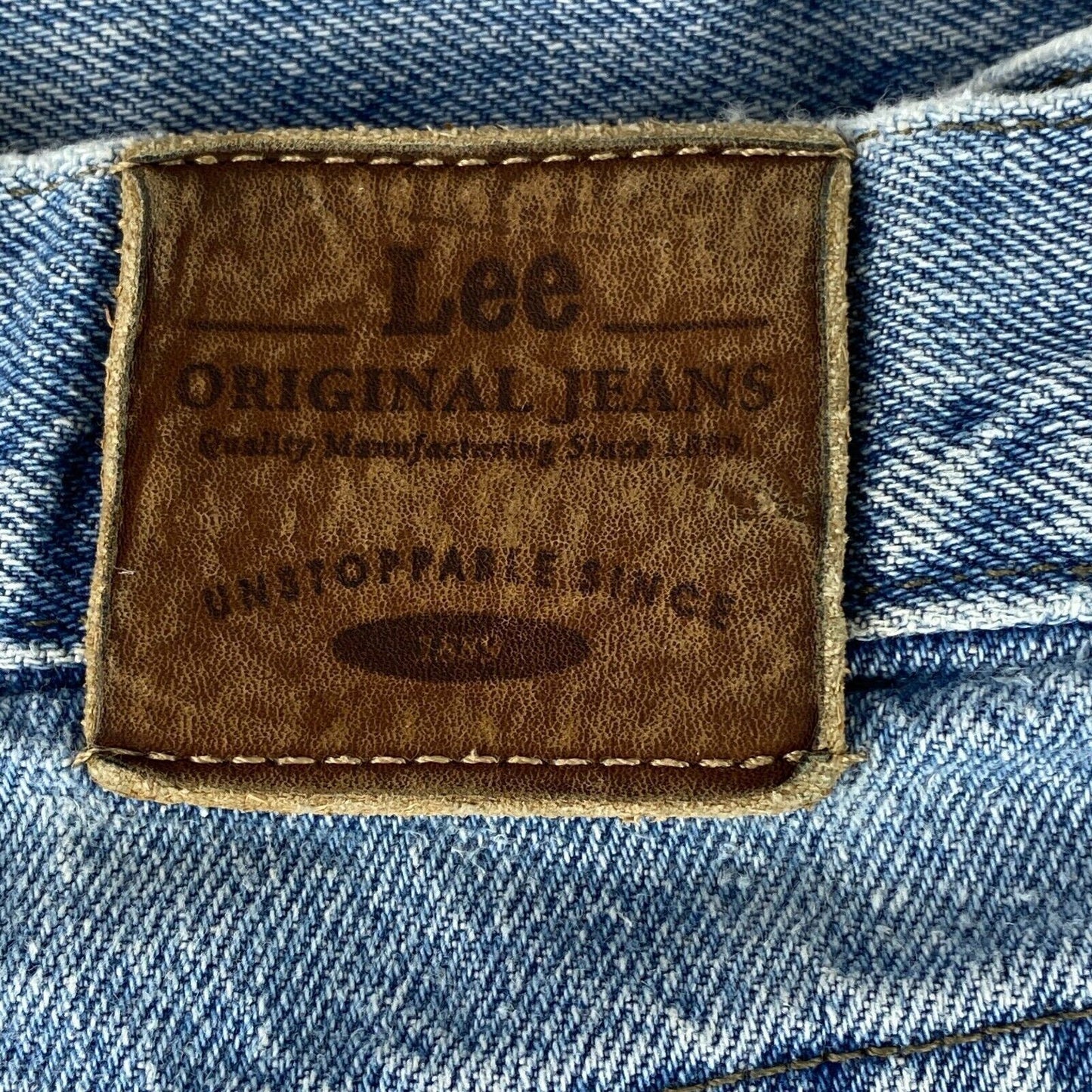 Vintage Lee Jeans 32 x 31 Size 14 M