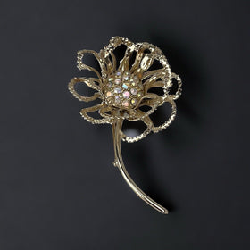 Sarah Coventry Flower Brooch Rhinestones 3 3/4" Long