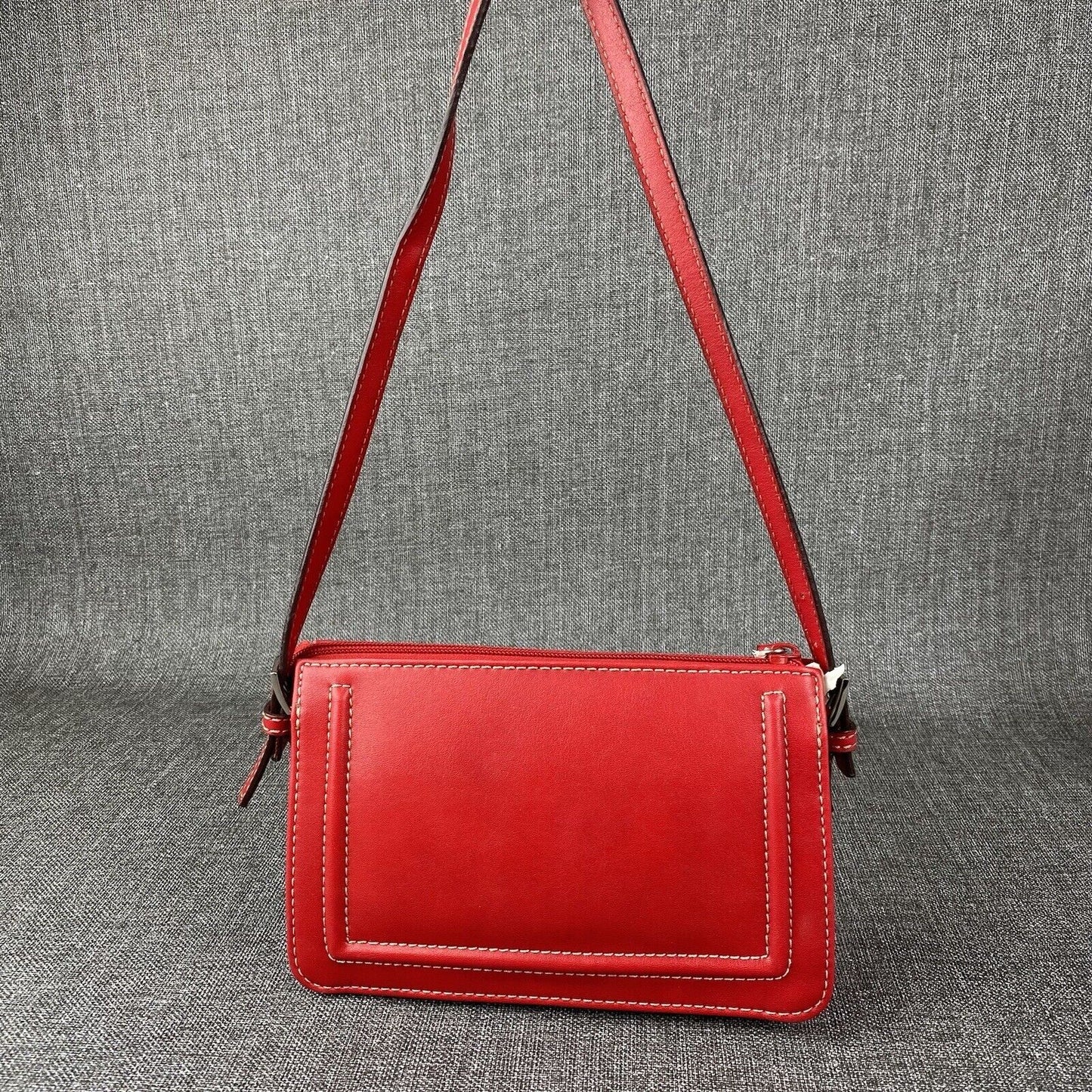 Vintage Nine West Small 8" x 5" Faux Leather  Red