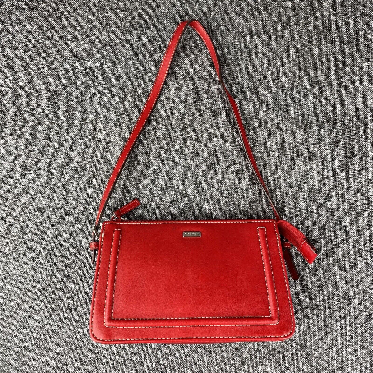 Vintage Nine West Small 8" x 5" Faux Leather  Red