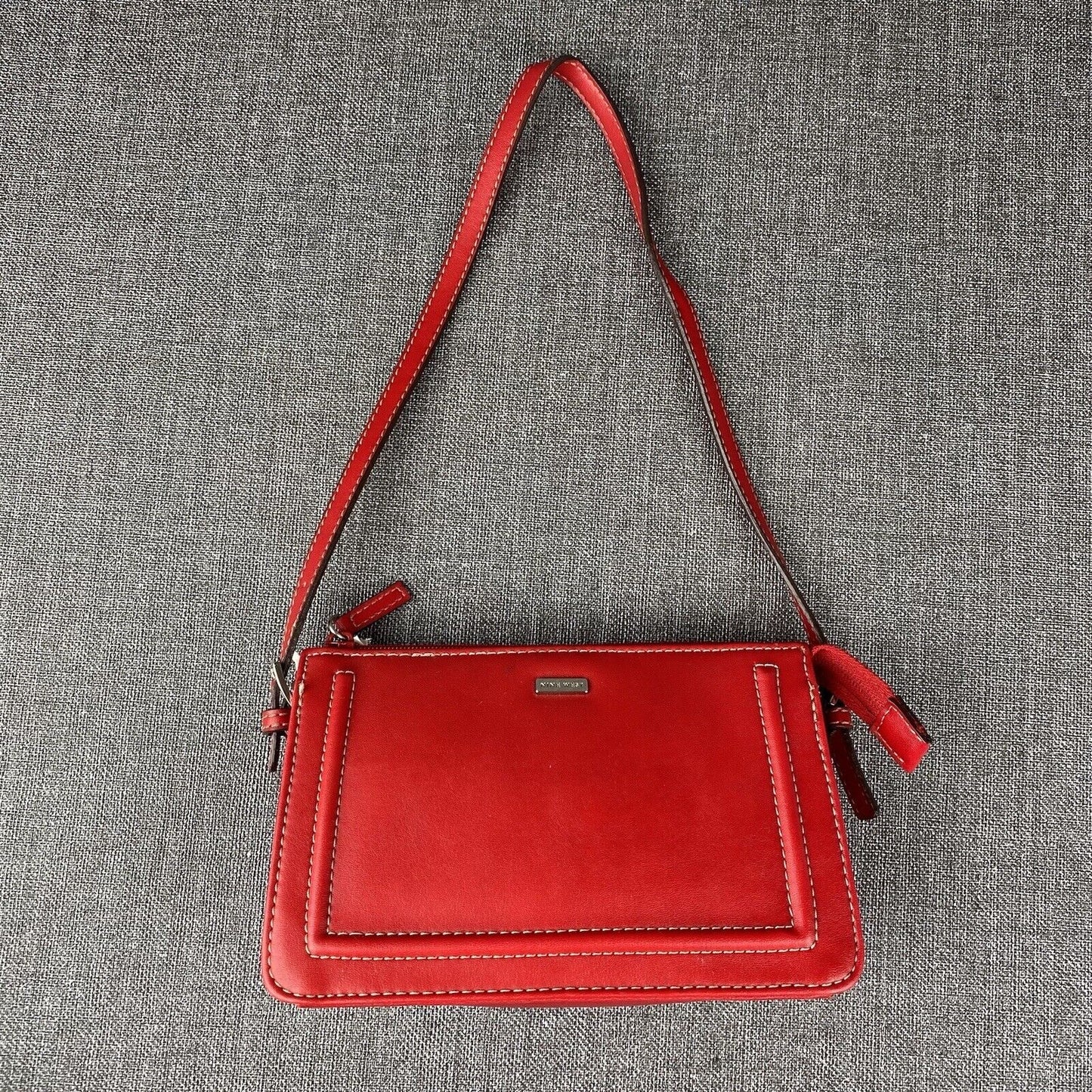 Vintage Nine West Small 8" x 5" Faux Leather  Red