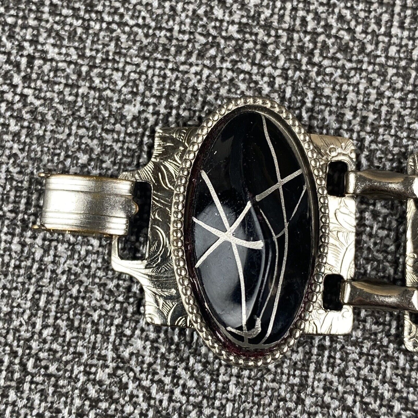 Vintage 7 1/2" Bracelet Black and Silver