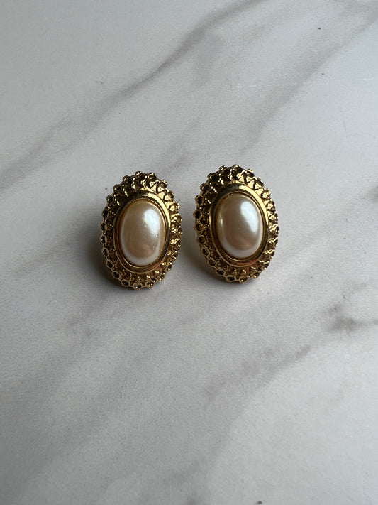 Oval Pierced Earrings