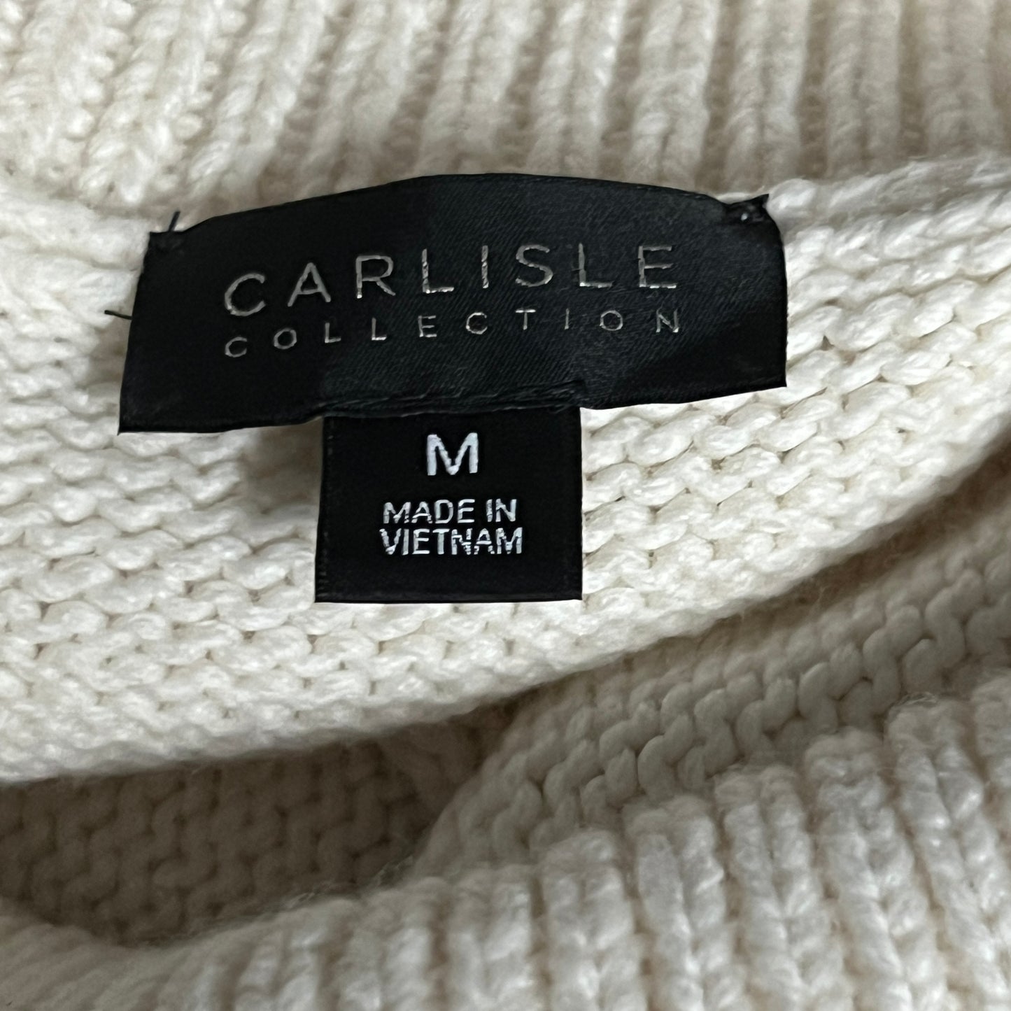 Carlisle Off-White Sleeveless Turtle Neck Size Medium